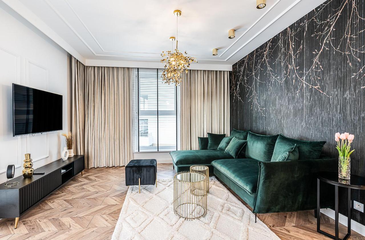 شقة Wloski Apartament كوزتسالين المظهر الخارجي الصورة