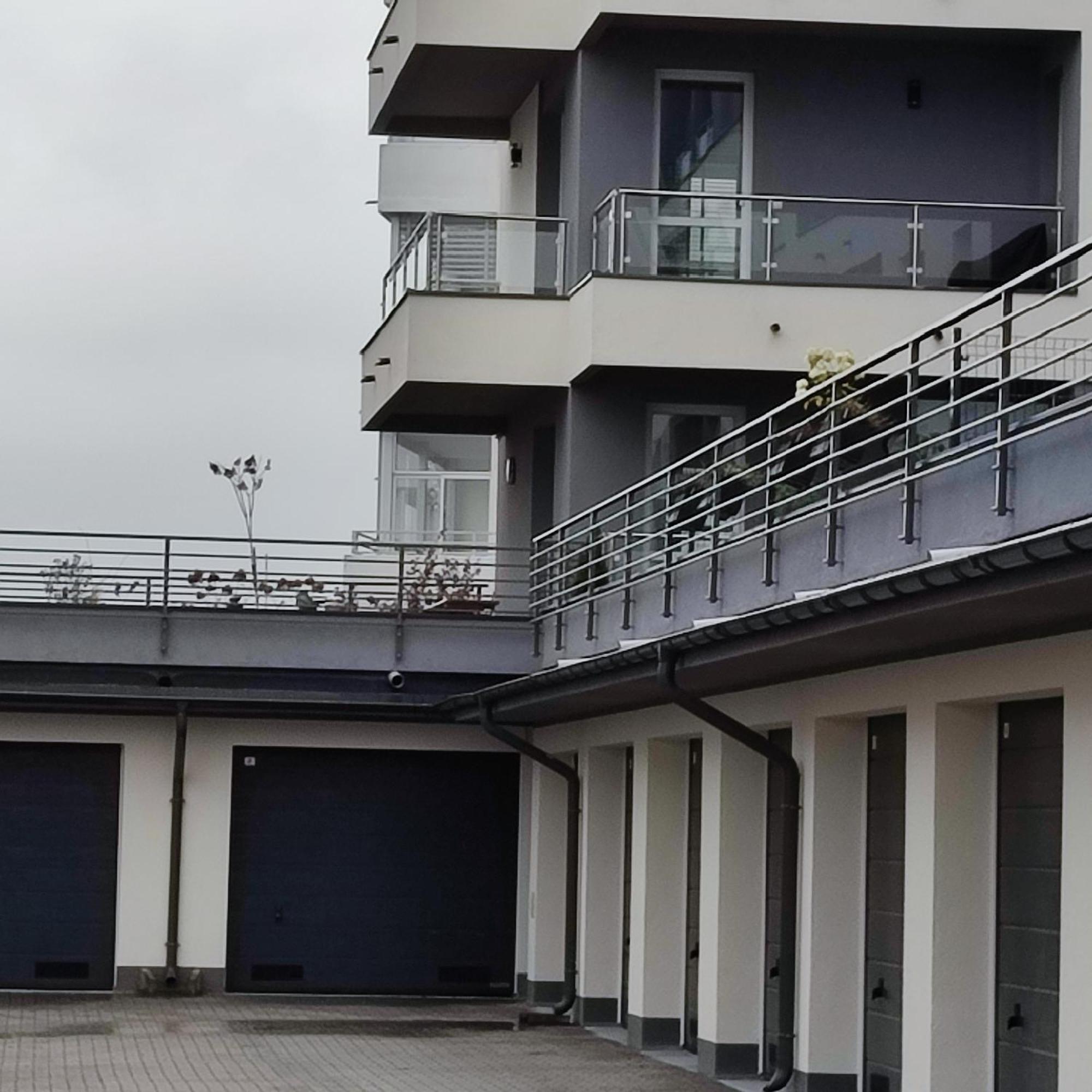 شقة Wloski Apartament كوزتسالين المظهر الخارجي الصورة