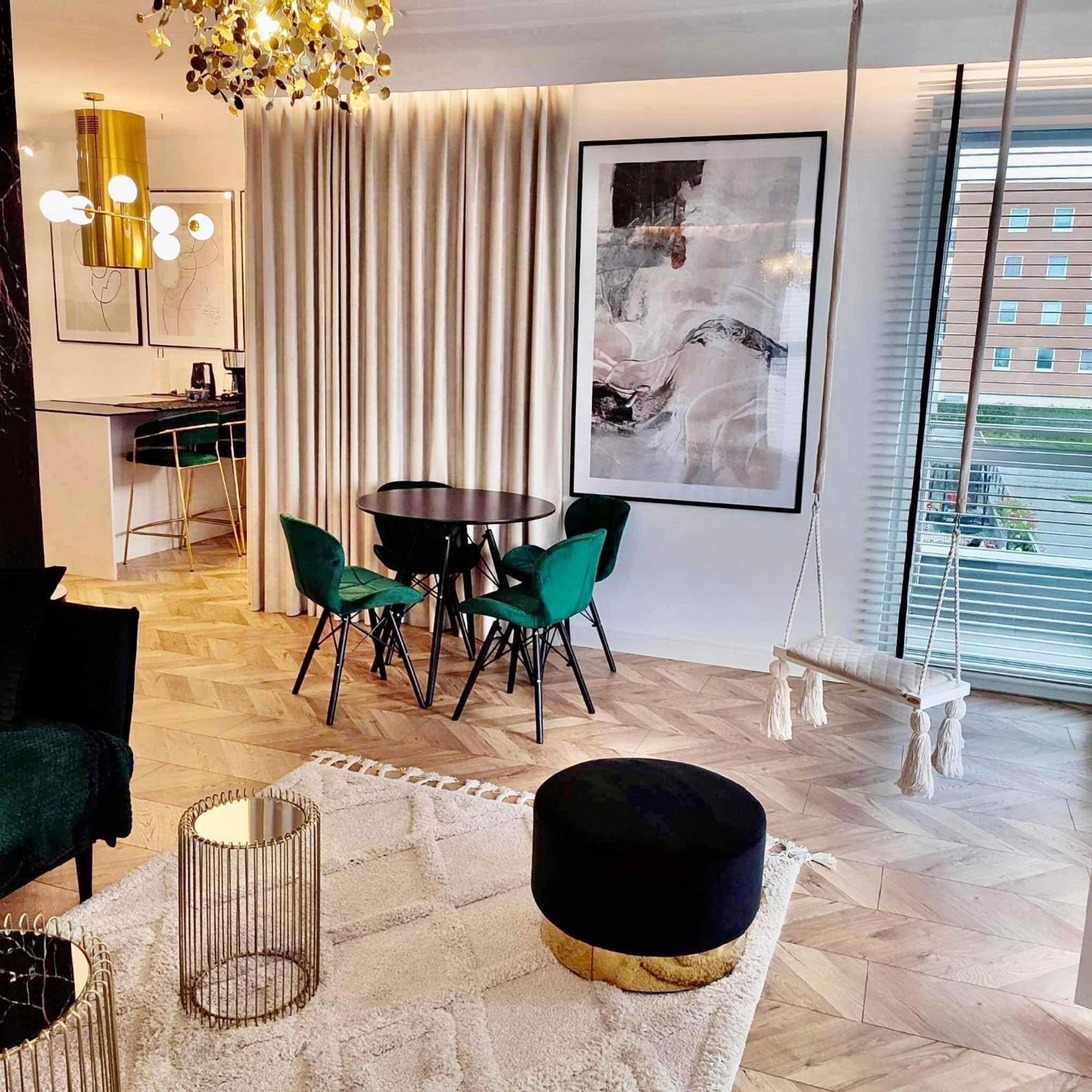 شقة Wloski Apartament كوزتسالين المظهر الخارجي الصورة